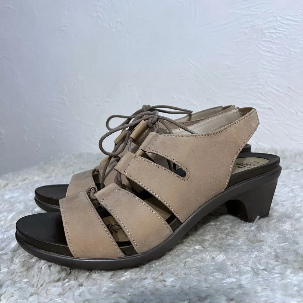 ABEO BIO System Georgia Taupe Beige Gladiator Block Heels Sandals Sz 9 Leather